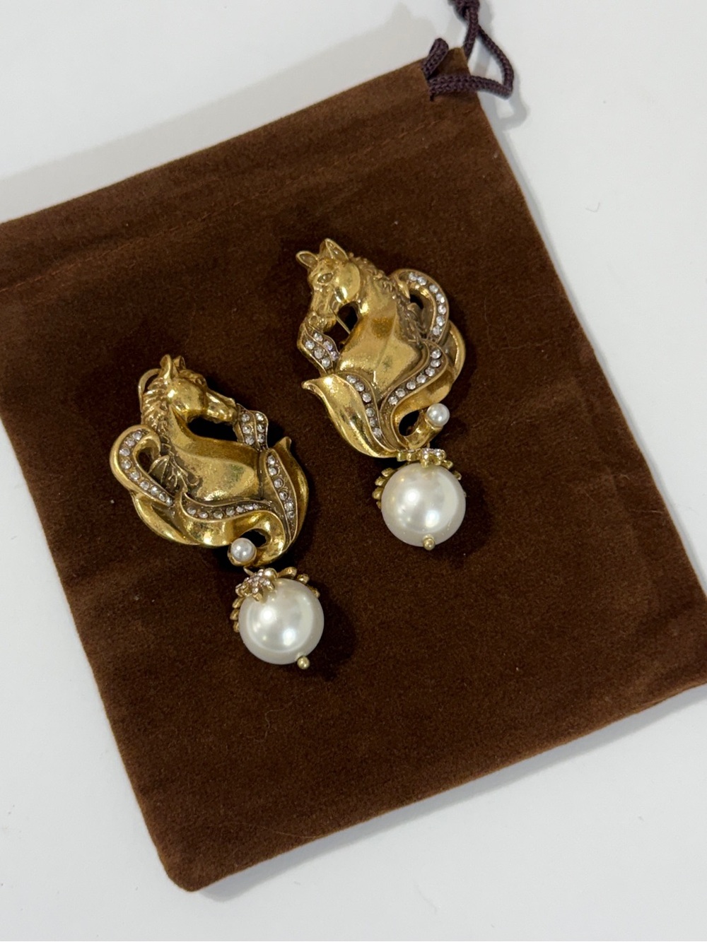 Neiman Marcus Gold Lion Pearl Drop Statement Earrings NWT - Picture 6 of 8